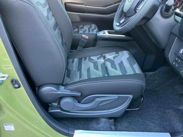 タフトＧターボ　クロムベンチャー　届け出済み未使用車登録済み未使用車　クロムベンチャーモデル　インタークーラーターボ　バックカメラ　両席シートヒーター　アダプティブクルーズコントロール　レーンキープコントロール　電動パーキングブレーキ　コーナーセンサー（東京都）の中古車