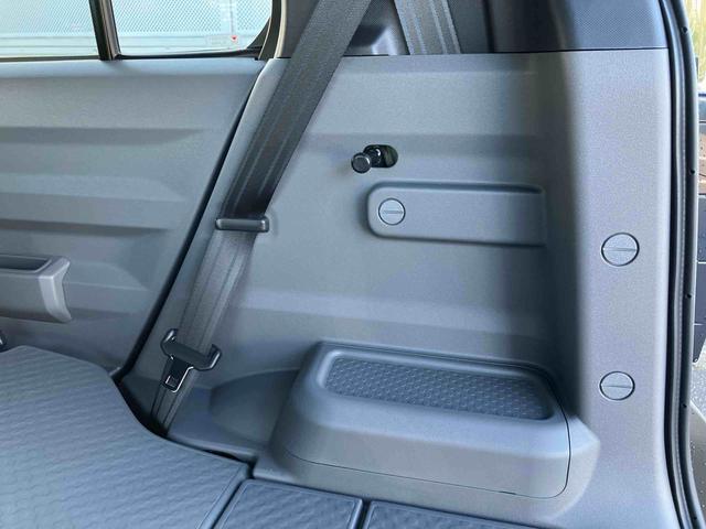 タフトＧターボ　クロムベンチャー　届け出済み未使用車登録済み未使用車　クロムベンチャーモデル　インタークーラーターボ　バックカメラ　両席シートヒーター　アダプティブクルーズコントロール　レーンキープコントロール　電動パーキングブレーキ　コーナーセンサー（東京都）の中古車