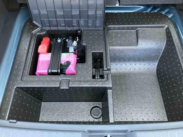 ロッキープレミアムＧ　ＨＥＶ保証　新車保証・まごころ保証　１年間・走行距離無制限付き（東京都）の中古車