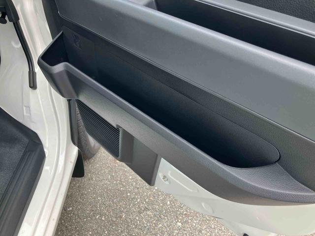 ハイゼットカーゴＤＸ　登録済み未使用車保証　新車保証・まごころ保証　１年間・走行距離無制限付き（東京都）の中古車