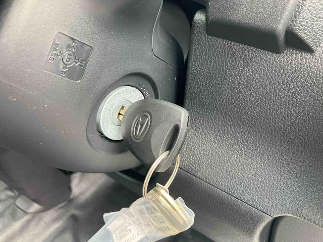 ハイゼットカーゴＤＸ　登録済み未使用車保証　新車保証・まごころ保証　１年間・走行距離無制限付き（東京都）の中古車