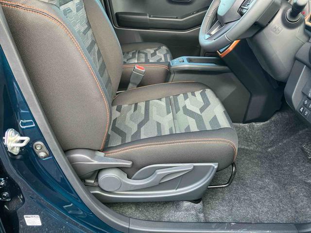 タフトＧ　届け出済み未使用車　ＬＥＤヘッドランプ　バックカメラ保証１年間距離無制限付き　ＬＥＤヘッドランプ＆ＬＥＤフォグランプ　両席シートヒーター　ＵＳＢソケット　バックカメラ　１５インチアルミホイール　６コーナーセンサー　電動パーキングブレーキ（東京都）の中古車