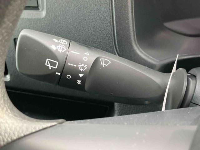 ハイゼットカーゴクルーズ 届け出済み未使用車 キーフリーシステムFR専用CVT 電動格納式ミラー LEDヘッドランプ&LEDフォグランプ オーバーヘッドコンソール 6コーナーセンサー キーフリーシステム&プッシュボタンスタート LED大型荷室灯 12インチタイヤ(東京都)の中古車