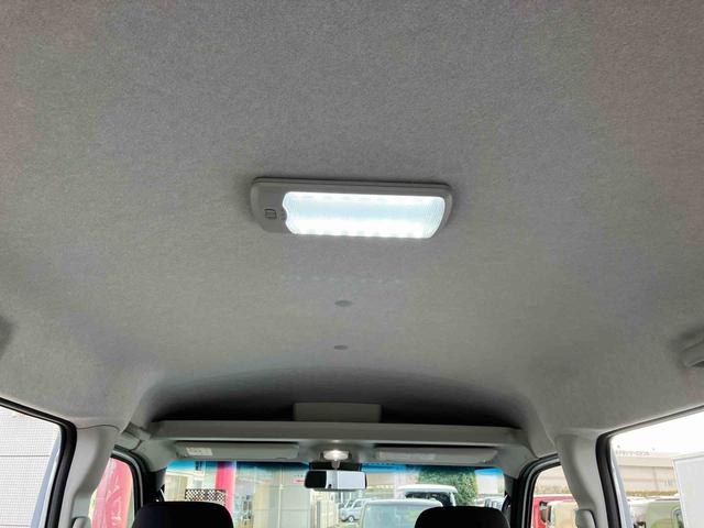 ハイゼットカーゴクルーズ 届け出済み未使用車 キーフリーシステムFR専用CVT 電動格納式ミラー LEDヘッドランプ&LEDフォグランプ オーバーヘッドコンソール 6コーナーセンサー キーフリーシステム&プッシュボタンスタート LED大型荷室灯 12インチタイヤ(東京都)の中古車