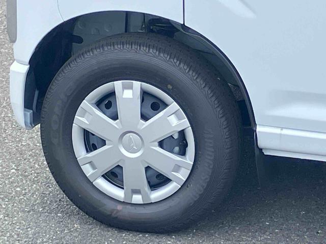 ハイゼットカーゴクルーズ 届け出済み未使用車 キーフリーシステムFR専用CVT 電動格納式ミラー LEDヘッドランプ&LEDフォグランプ オーバーヘッドコンソール 6コーナーセンサー キーフリーシステム&プッシュボタンスタート LED大型荷室灯 12インチタイヤ(東京都)の中古車