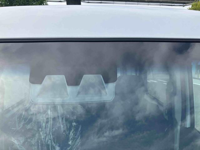 ハイゼットカーゴクルーズ 届け出済み未使用車 キーフリーシステムFR専用CVT 電動格納式ミラー LEDヘッドランプ&LEDフォグランプ オーバーヘッドコンソール 6コーナーセンサー キーフリーシステム&プッシュボタンスタート LED大型荷室灯 12インチタイヤ(東京都)の中古車