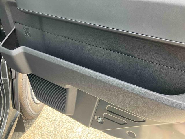 ハイゼットカーゴクルーズ 登録済み未使用車 ディスプレイオーディオ保証 新車保証・まごころ保証 1年間・走行距離無制限付き キーフリーシステム 9インチディスプレイオーディオ バックカメラ コーナーセンサー オートライト オートハイビーム スマートインナーミラー(東京都)の中古車