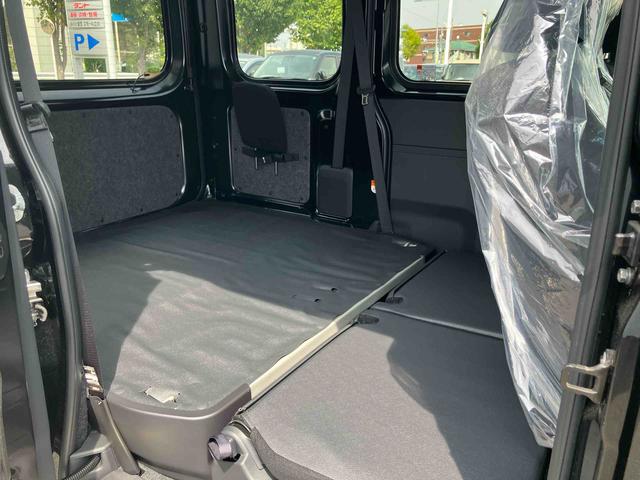ハイゼットカーゴクルーズ 登録済み未使用車 ディスプレイオーディオ保証 新車保証・まごころ保証 1年間・走行距離無制限付き キーフリーシステム 9インチディスプレイオーディオ バックカメラ コーナーセンサー オートライト オートハイビーム スマートインナーミラー(東京都)の中古車