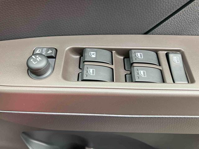 トールＸ　９インチディスプレイオーディオ　ＨＤＭＩ接続ソケット保証　新車保証・まごころ保証　１年間・走行距離無制限付き　スマホ連携９インチディスプレイオーディオ　片側電動スライドドア　キーフリーシステム　オート格納ドアミラー　ＵＳＢ電源ソケット（東京都）の中古車