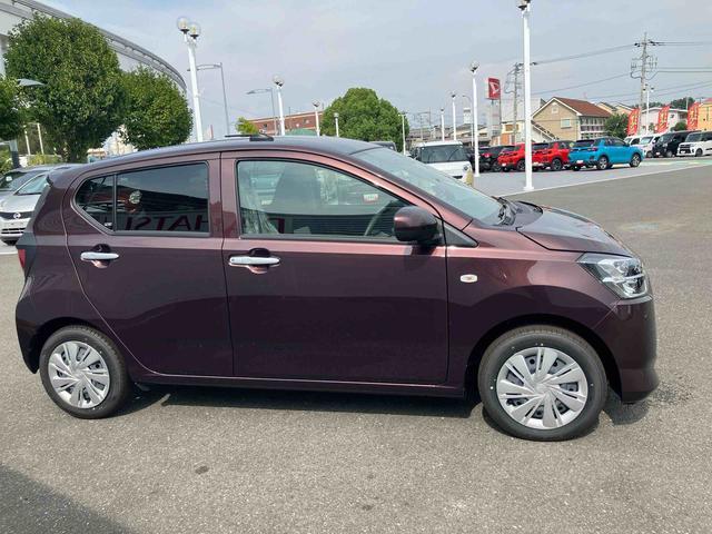 ミライースX SAIII 登録済み未使用車 LEDヘッドランプLEDヘッドランプ 6コーナーセンサー 電動格納式ミラー キーレスエントリー バックカメラ 4スピーカー エコ発電制御機能 エコドライブアシスト照明 デジタルメーター リヤワイパー(東京都)の中古車