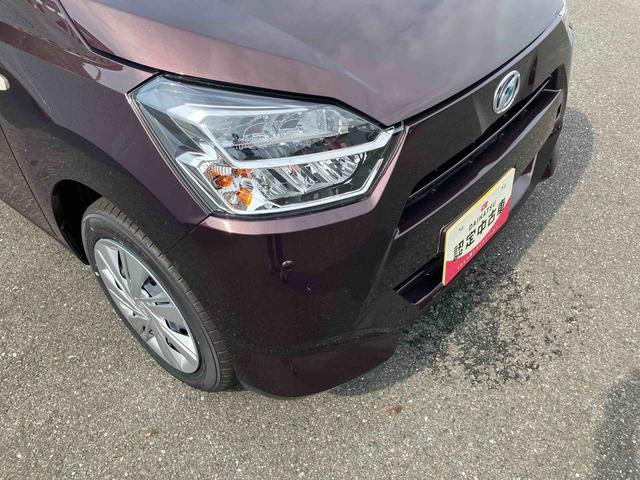 ミライースX SAIII 登録済み未使用車 LEDヘッドランプLEDヘッドランプ 6コーナーセンサー 電動格納式ミラー キーレスエントリー バックカメラ 4スピーカー エコ発電制御機能 エコドライブアシスト照明 デジタルメーター リヤワイパー(東京都)の中古車