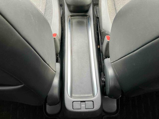 フィットｅ：ＨＥＶホーム保証　まごころ保証　１年間・走行距離無制限付き（東京都）の中古車