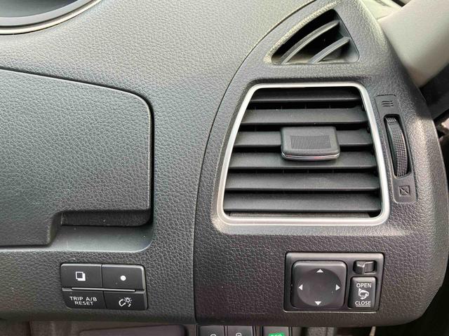 セレナハイウェイスター　Ｖセレクション＋セーフティ　ＳＨＶ保証　まごころ保証　１年間・走行距離無制限付き（東京都）の中古車