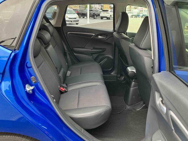 フィットハイブリッドＬ　ホンダセンシング保証　まごころ保証　１年間・走行距離無制限付き（東京都）の中古車