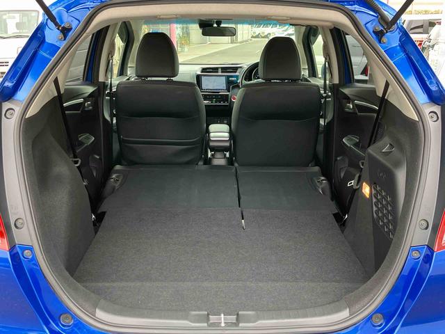 フィットハイブリッドＬ　ホンダセンシング保証　まごころ保証　１年間・走行距離無制限付き（東京都）の中古車