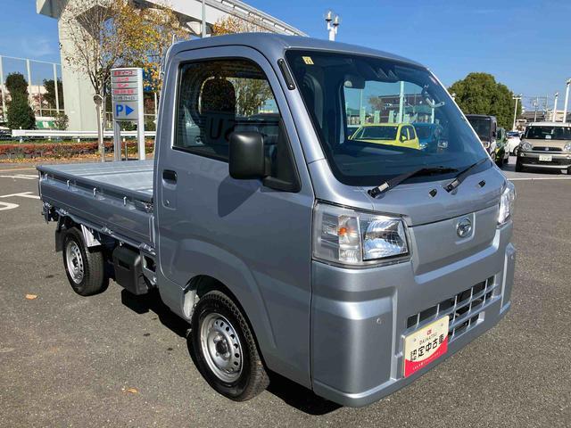 ハイゼットトラックスタンダード車検整備２年付き　ＦＲ専用ＣＶＴ　パートタイム４輪駆動　マルチリフレクターヘッドランプ　ＡＭ／ＦＭ付きラジオ　６コーナーセンサー　三方開き　荷台フロア長２０３０ｍｍ　荷台幅１４１０ｍｍ　オートライト（東京都）の中古車