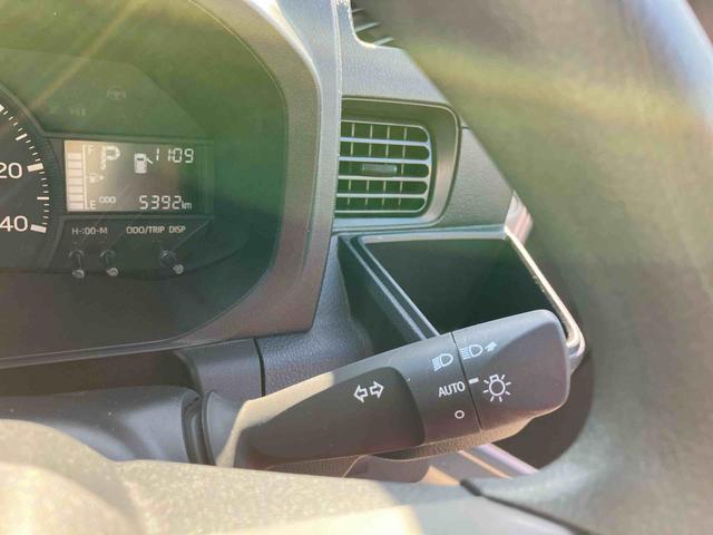 ハイゼットトラックスタンダード車検整備２年付き　ＦＲ専用ＣＶＴ　パートタイム４輪駆動　マルチリフレクターヘッドランプ　ＡＭ／ＦＭ付きラジオ　６コーナーセンサー　三方開き　荷台フロア長２０３０ｍｍ　荷台幅１４１０ｍｍ　オートライト（東京都）の中古車