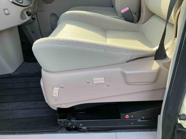 タントウエルカムシート　福祉車両　片側電動スライドドア保証１年間距離無制限付き　ウエルカムシート仕様　左側電動スライドドア　オートエアコン　ＡＭ／ＦＭ付きＣＤステレオ　プッシュボタンスタート＆キーフリーシステム　マルチリフレクターヘッドランプ消費税非課税（東京都）の中古車