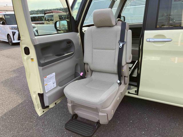 タントウエルカムシート　福祉車両　片側電動スライドドア保証１年間距離無制限付き　ウエルカムシート仕様　左側電動スライドドア　オートエアコン　ＡＭ／ＦＭ付きＣＤステレオ　プッシュボタンスタート＆キーフリーシステム　マルチリフレクターヘッドランプ消費税非課税（東京都）の中古車