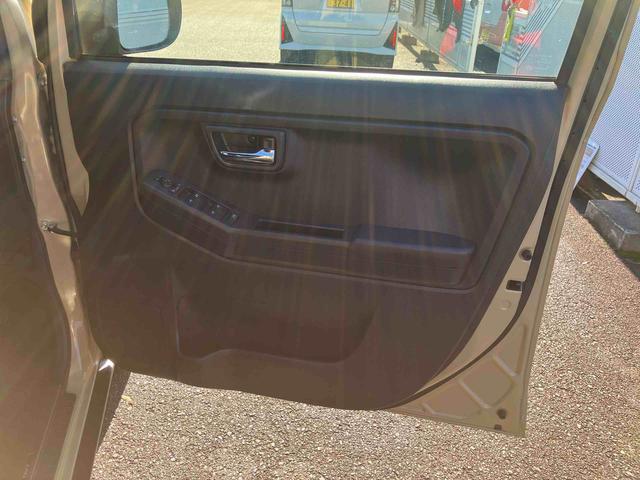 タフトＧ純正９型オールインワンナビ　バックカメラ　前後ナビ連動式ドライブレコーダー　純正ＥＴＣ２．０　ＵＳＢソケット　両席シートヒーター　電動パーキングブレーキ　ＬＥＤヘッドランプ＆ＬＥＤフォグランプ（東京都）の中古車