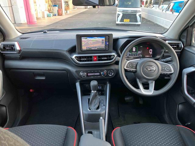 ロッキーG車検整備2年付き パノラマモニター対応カメラ 純正7型ワイドエントリーナビ 前後ナビ連動式ドライブレコーダー 純正ETC 両席シートヒーター 4コーナーセンサー USBソケット 動物の毛と臭いあり(東京都)の中古車