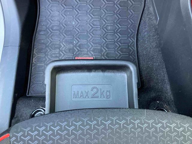 ロッキーG車検整備2年付き パノラマモニター対応カメラ 純正7型ワイドエントリーナビ 前後ナビ連動式ドライブレコーダー 純正ETC 両席シートヒーター 4コーナーセンサー USBソケット 動物の毛と臭いあり(東京都)の中古車