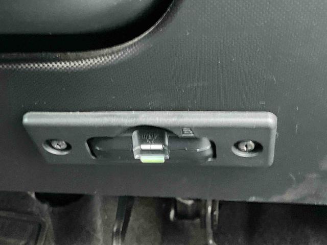 ロッキーG車検整備2年付き パノラマモニター対応カメラ 純正7型ワイドエントリーナビ 前後ナビ連動式ドライブレコーダー 純正ETC 両席シートヒーター 4コーナーセンサー USBソケット 動物の毛と臭いあり(東京都)の中古車