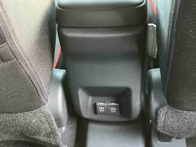 ロッキーG車検整備2年付き パノラマモニター対応カメラ 純正7型ワイドエントリーナビ 前後ナビ連動式ドライブレコーダー 純正ETC 両席シートヒーター 4コーナーセンサー USBソケット 動物の毛と臭いあり(東京都)の中古車