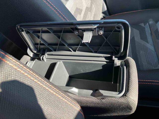 タフトＧターボインタークーラーターボエンジン　パノラマモニター対応カメラ　純正９型オールインワンナビ　純正ＥＴＣ　電動パーキングブレーキ　４コーナーセンサー　前後ナビ連動式ドライブレコーダー　両席シートヒーター（東京都）の中古車