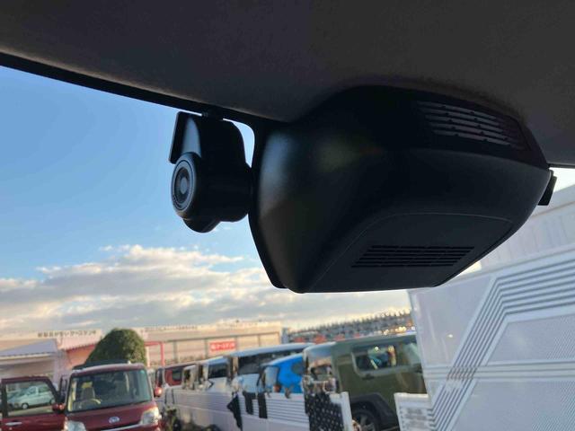 タントＸ　９インチナビ　ＥＴＣ車載器　ドライブレコーダー保証１年間距離無制限付き　純正９型オールインワンナビ　左側電動スライドドア　両席シートヒーター　純正ＥＴＣ　前後ナビ連動式ドライブレコーダー　運転席ロングスライド　ＬＥＤヘッドランプ　ＵＳＢソケット（東京都）の中古車