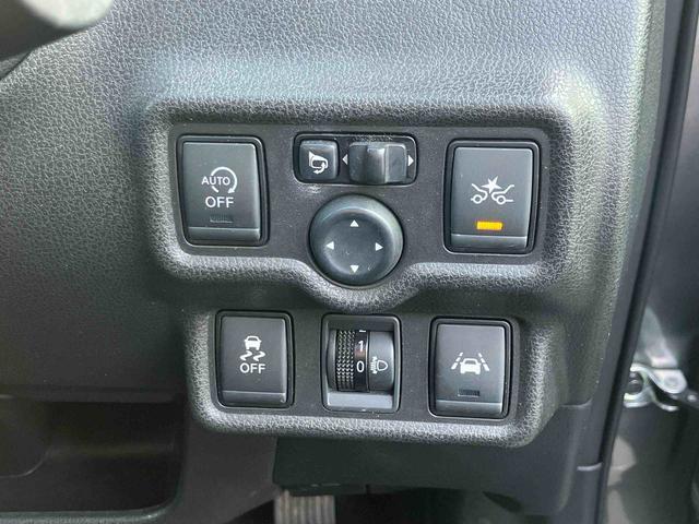 ノートX ナビゲーション ETC車載器 全方位カメラ保証 まごころ保証 1年間・走行距離無制限付き ナビゲーション ETC車載器 全方位カメラ 運転席シートリフター パワーウインドウ マニュアルエアコン パワーウインドウ キーフリーシステム(東京都)の中古車