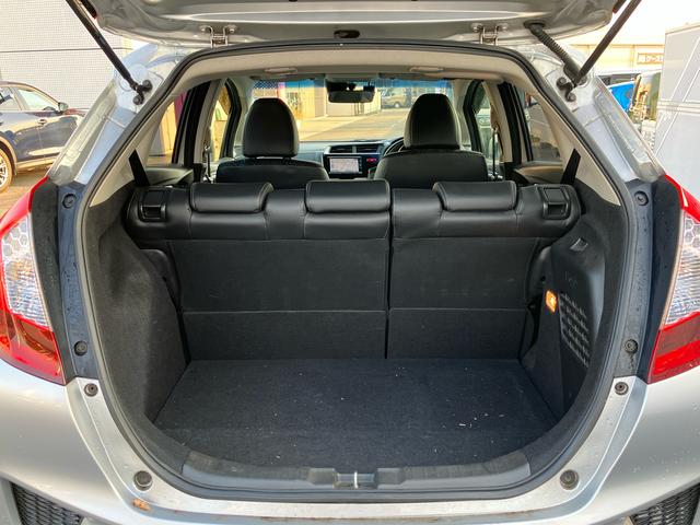 フィットハイブリッドLパッケージ保証 まごころ保証 1年間・走行距離無制限付き(東京都)の中古車