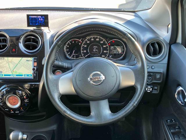 ノートメダリスト 純正ナビ ETC車載器 ドライブレコーダー保証1年間距離無制限付き 純正ナビゲーション ETC車載器 ドライブレコーダー 全方位カメラ 電動格納ドアミラー HIDヘッドランプ キーフリーシステム オートライト(東京都)の中古車