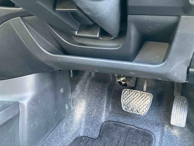 ノートメダリスト 純正ナビ ETC車載器 ドライブレコーダー保証1年間距離無制限付き 純正ナビゲーション ETC車載器 ドライブレコーダー 全方位カメラ 電動格納ドアミラー HIDヘッドランプ キーフリーシステム オートライト(東京都)の中古車