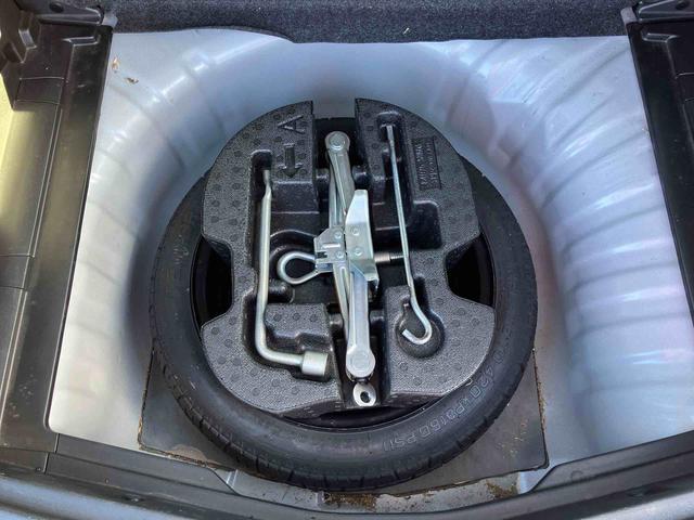 ノートメダリスト 純正ナビ ETC車載器 ドライブレコーダー保証1年間距離無制限付き 純正ナビゲーション ETC車載器 ドライブレコーダー 全方位カメラ 電動格納ドアミラー HIDヘッドランプ キーフリーシステム オートライト(東京都)の中古車