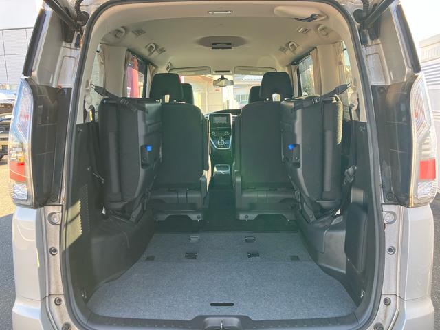 セレナｅ−パワー　ハイウェイスター保証　まごころ保証　１年間・走行距離無制限付き（東京都）の中古車