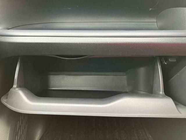 ヴォクシーＺＳ保証　まごころ保証　１年間・走行距離無制限付き（東京都）の中古車