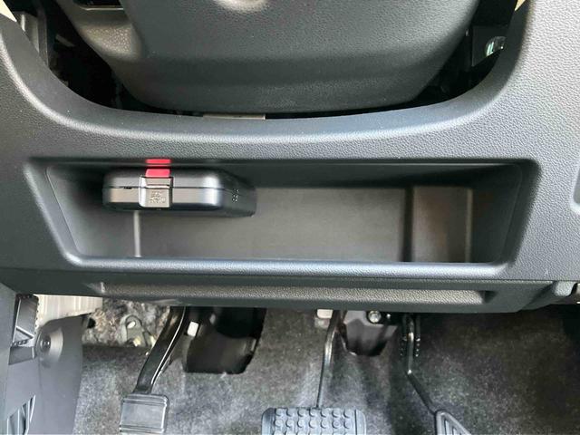 ムーヴキャンバスＧブラックアクセントＶＳ　ＳＡIIIパノラマモニター対応カメラ　純正７型ワイドエントリーナビ　純正ＥＴＣ　前後ナビ連動式ドライブレコーダー　両側電動スライドドア　運転席シートヒーター　ＬＥＤヘッドランプ　置きラクボックス　ＵＳＢソケット（東京都）の中古車