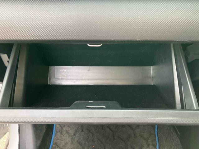 ロッキープレミアムG HEVハイブリッドモデル 純正9型オールインワンナビ パノラマモニター対応カメラ 前後ナビ連動式ドライブレコーダー 純正ETC 17インチアルミホイール アダプティブクルーズコントロール 両席シートヒーター(東京都)の中古車