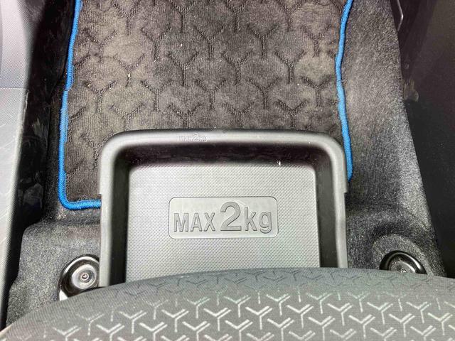 ロッキープレミアムG HEVハイブリッドモデル 純正9型オールインワンナビ パノラマモニター対応カメラ 前後ナビ連動式ドライブレコーダー 純正ETC 17インチアルミホイール アダプティブクルーズコントロール 両席シートヒーター(東京都)の中古車