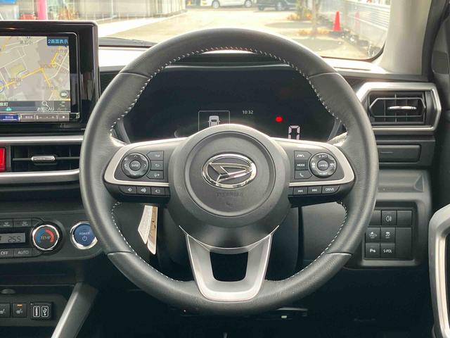 ロッキープレミアムG HEVハイブリッドモデル 純正9型オールインワンナビ パノラマモニター対応カメラ 前後ナビ連動式ドライブレコーダー 純正ETC 17インチアルミホイール アダプティブクルーズコントロール 両席シートヒーター(東京都)の中古車