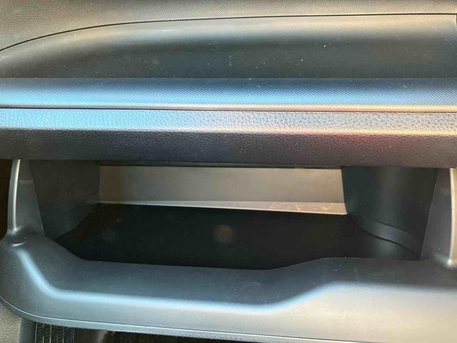 ノアSi ダブルバイビーIII ナビ バックカメラ ETC2.0保証 新車保証・まごころ保証 1年間・走行距離無制限付き 純正9型オールインワンナビ バックカメラ 純正ETC2.0 後席モニター 両側電動スライドドア オートクルーズコントロール USBソケット(東京都)の中古車