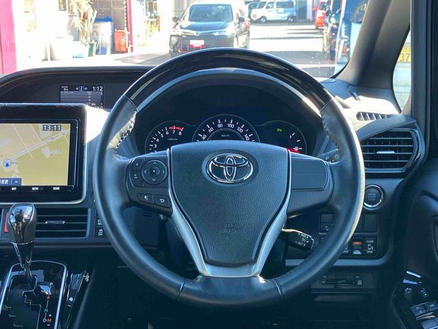 ノアSi ダブルバイビーIII ナビ バックカメラ ETC2.0保証 新車保証・まごころ保証 1年間・走行距離無制限付き 純正9型オールインワンナビ バックカメラ 純正ETC2.0 後席モニター 両側電動スライドドア オートクルーズコントロール USBソケット(東京都)の中古車