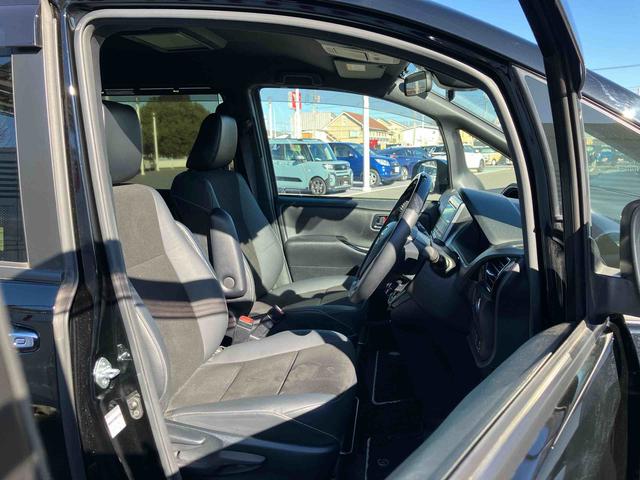 ノアSi ダブルバイビーIII ナビ バックカメラ ETC2.0保証 新車保証・まごころ保証 1年間・走行距離無制限付き 純正9型オールインワンナビ バックカメラ 純正ETC2.0 後席モニター 両側電動スライドドア オートクルーズコントロール USBソケット(東京都)の中古車