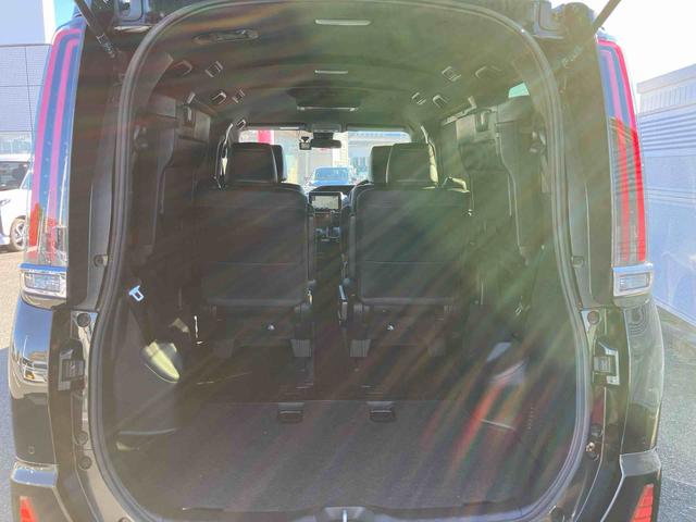 ノアSi ダブルバイビーIII ナビ バックカメラ ETC2.0保証 新車保証・まごころ保証 1年間・走行距離無制限付き 純正9型オールインワンナビ バックカメラ 純正ETC2.0 後席モニター 両側電動スライドドア オートクルーズコントロール USBソケット(東京都)の中古車