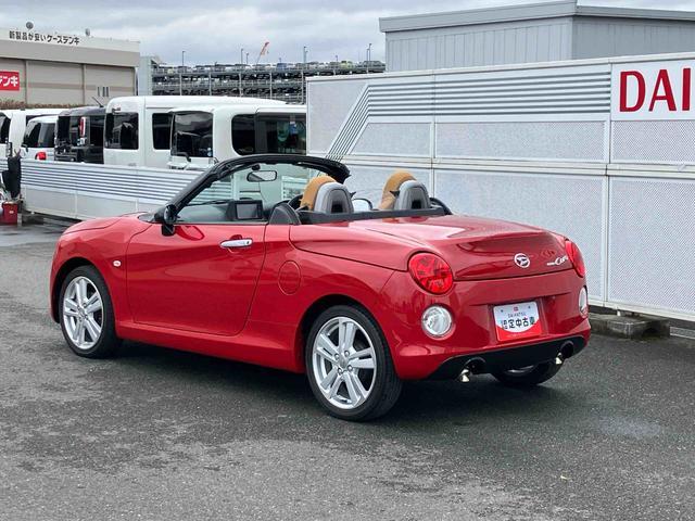 コペンセロ　純正ナビ　バックカメラ　ＥＴＣ車載器保証　まごころ保証　１年間・走行距離無制限付き　純正７インチナビ　ＥＴＣ車載器　バックカメラ　ＬＥＤヘッドランプ　シートヒーター　アルミホイール　キーフリーシステム　電動開閉ルーフ（東京都）の中古車