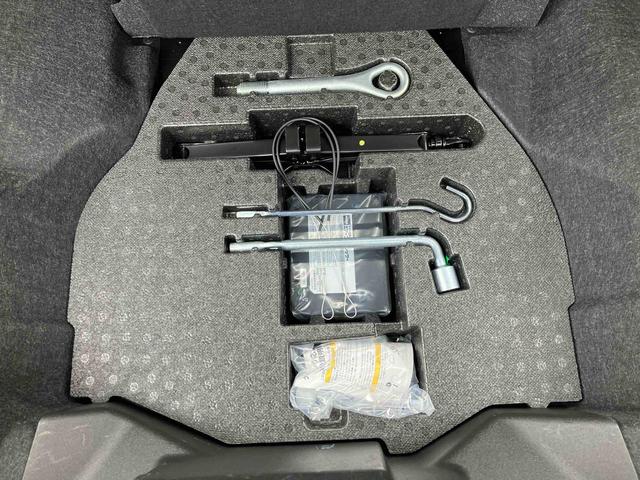 コペンセロ　純正ナビ　バックカメラ　ＥＴＣ車載器保証　まごころ保証　１年間・走行距離無制限付き　純正７インチナビ　ＥＴＣ車載器　バックカメラ　ＬＥＤヘッドランプ　シートヒーター　アルミホイール　キーフリーシステム　電動開閉ルーフ（東京都）の中古車