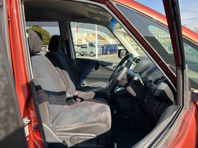 セレナハイウェイスター　Ｓエディション保証　まごころ保証　１年間・走行距離無制限付き（東京都）の中古車