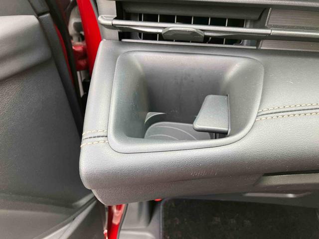 セレナｅ−パワー　ハイウェイスターＶディスプレイオーディオ（アマゾンアレクサ対応）　アラウンドビューモニター　純正ＥＴＣ２．０　電動パーキングブレーキ　両側電動スライドドア　インテリジェントクルーズコントロール　後席１１型テレビモニター（東京都）の中古車