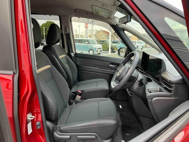 セレナｅ−パワー　ハイウェイスターＶディスプレイオーディオ（アマゾンアレクサ対応）　アラウンドビューモニター　純正ＥＴＣ２．０　電動パーキングブレーキ　両側電動スライドドア　インテリジェントクルーズコントロール　後席１１型テレビモニター（東京都）の中古車